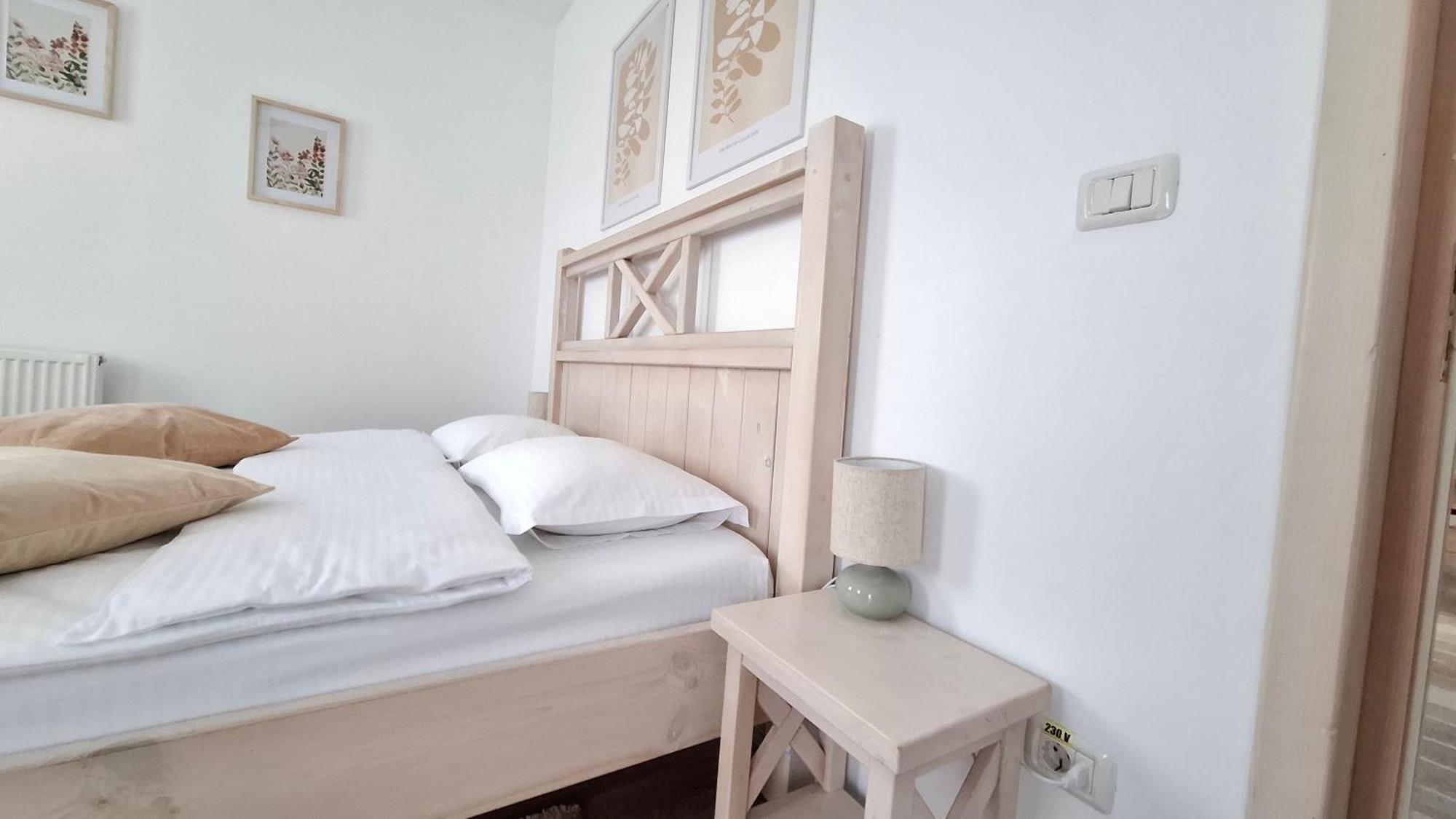 Dor De Casa Hotel Doljesti Værelse billede